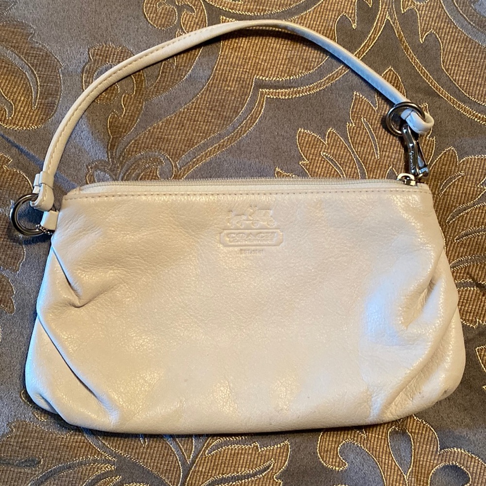Coach Wristlet - Cream Large